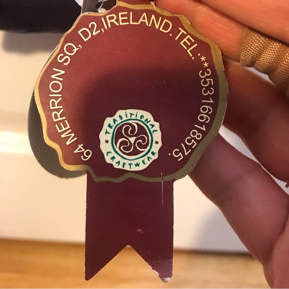 Irish Traditional Craft Silk Scarf. Approx 9”x62”. Lots of color. - Picture 9 of 13